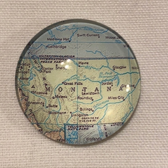 Other - MONTANA REFRIGERATOR MAGNET ✨✨✨